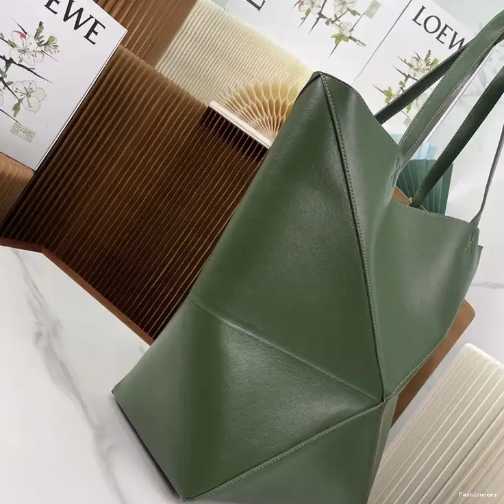 Fashionrepsfam ru 2312YA0015 Bags Loewe 0614